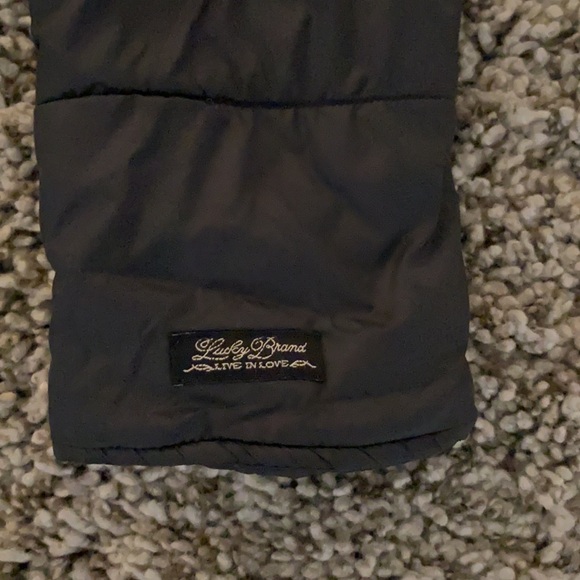 Lucky Brand jacket with faux fur - Picture 3 of 6